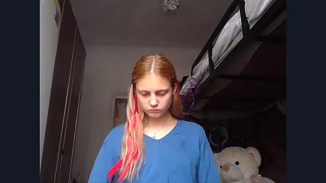 LunaLaday stripchat live cam model