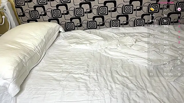 NichollePoque stripchat live cam model