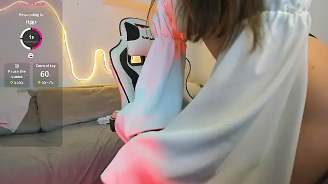 missevelyn__ stripchat live cam model