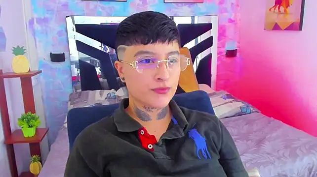 abby_thompson____ stripchat live cam model