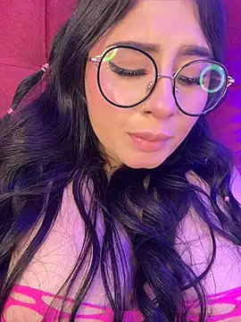 GEENESIS stripchat live cam model