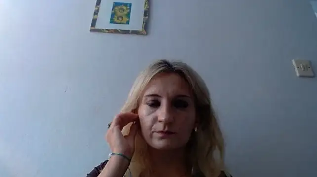 ViolettaMature stripchat live cam model