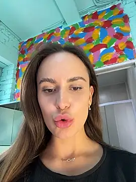 AllaTousNew stripchat live cam model