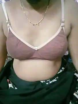 Mounika-Telugu stripchat live cam model