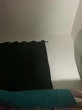 GusanoDelicioso stripchat live cam model