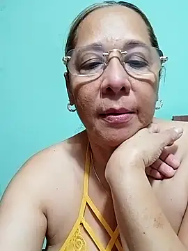 EliteCoupleMM stripchat live cam model
