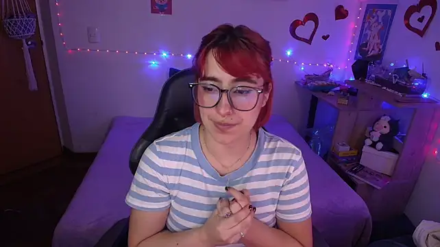 Miacatsito3 stripchat live cam model