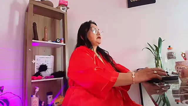 EllenaBoobs_ stripchat live cam model