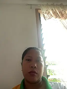 Pilipinalyn23 stripchat live cam model