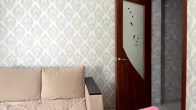 ElmiraDabato stripchat live cam model