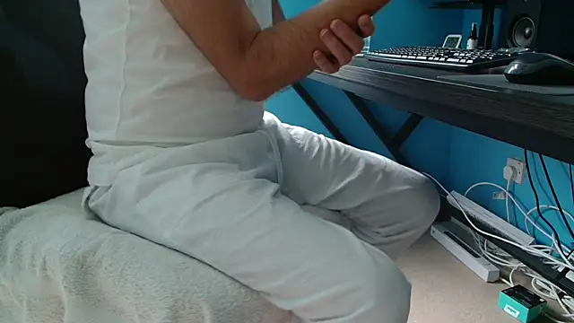 Mr_Rare stripchat live cam model