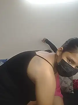 iam_alish stripchat live cam model