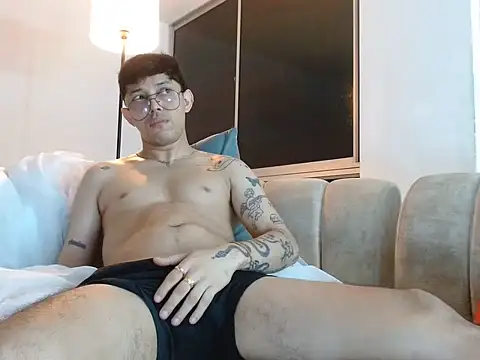 tonysexyboy stripchat live cam model