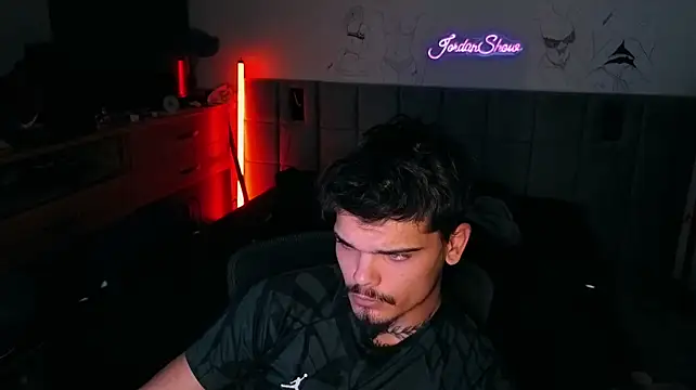 JordanShow stripchat live cam model