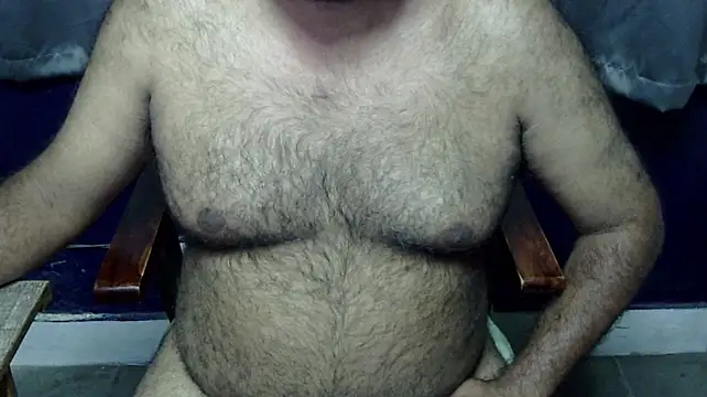 hairysubcub_70 stripchat live cam model