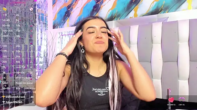 IsaDiiaz stripchat live cam model