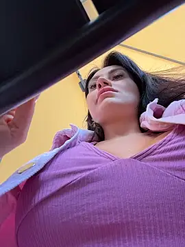 Wet__Bunny stripchat live cam model
