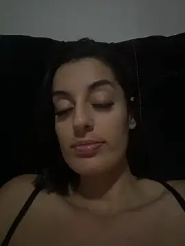 Catmila94 stripchat live cam model