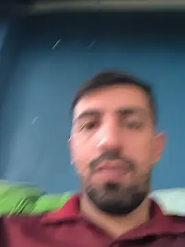 Bayykuss stripchat live cam model
