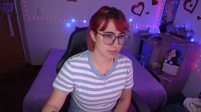 Miacatsito3 stripchat live cam model