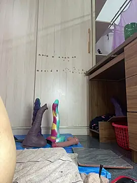 Mimi-9999 stripchat live cam model