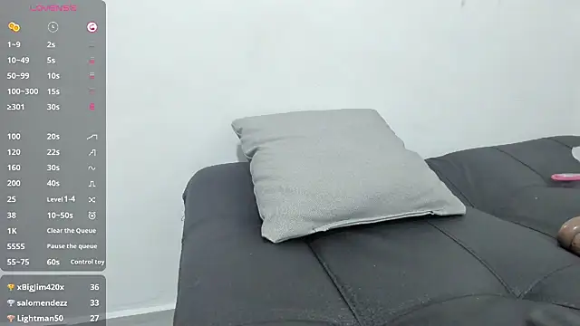 Sara_smithh_ stripchat live cam model