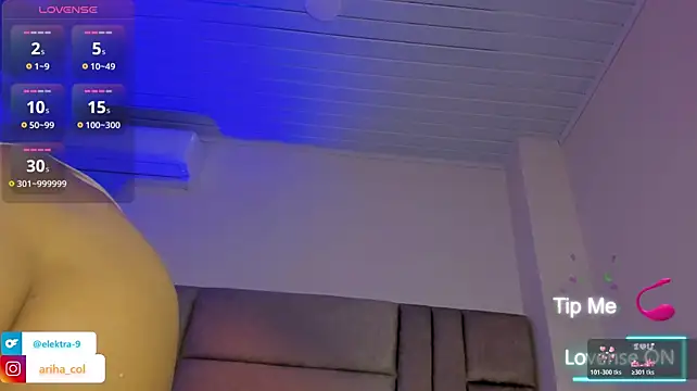 Ariha_ stripchat live cam model