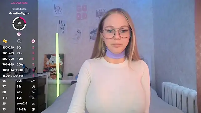 ViviLux stripchat live cam model