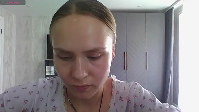 Annie_Cohn stripchat live cam model