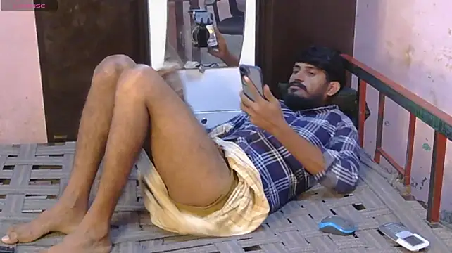 HotXKrish stripchat live cam model