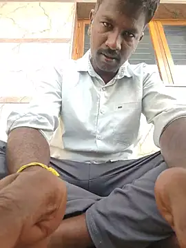 Paramkeerthi stripchat live cam model