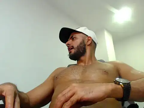 ThiagoToro stripchat live cam model
