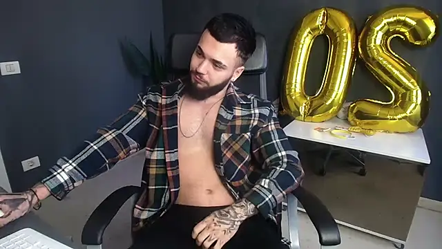 OscarWillss stripchat live cam model