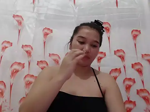 sassygirl20 stripchat live cam model