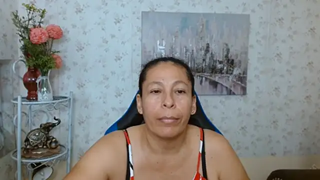 mature_martina stripchat live cam model