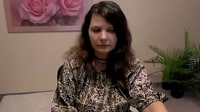 TwoBigSuns stripchat live cam model