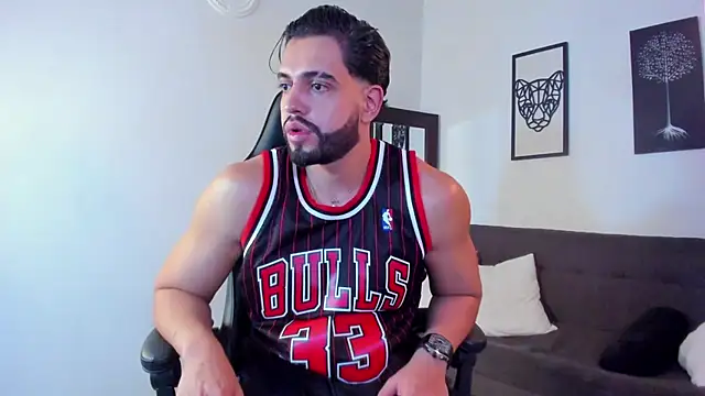 Justin_kingX7 stripchat live cam model