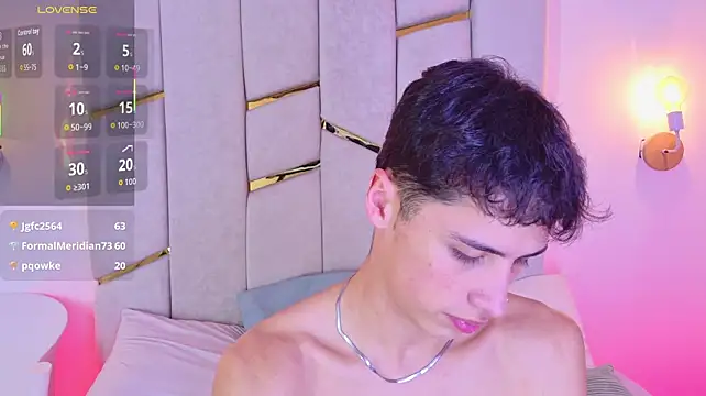 JoshClaarktt stripchat live cam model