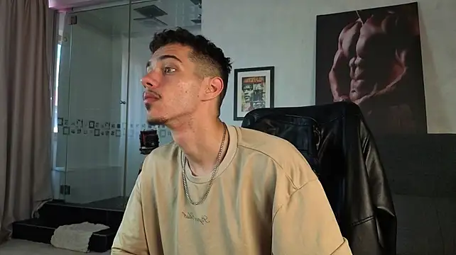 KaydenDrew stripchat live cam model