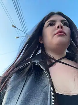 AmelliaDiamond stripchat live cam model