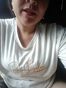 thoconn001_ stripchat live cam model
