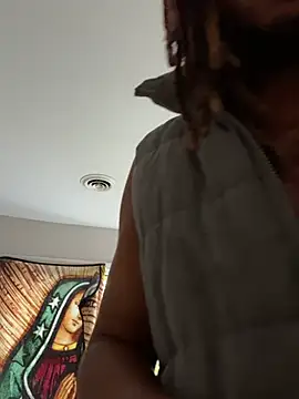 JuRuBandz21 stripchat live cam model