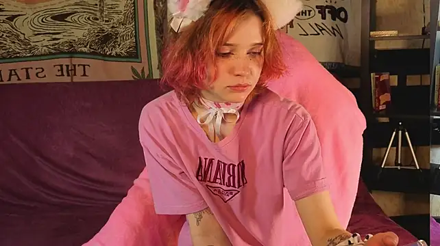 Kiki_zazi stripchat live cam model