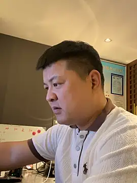 zhang1118 stripchat live cam model
