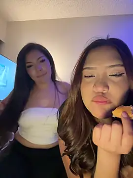 ladylavish stripchat live cam model