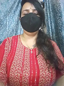 cute-tanvi stripchat live cam model