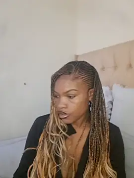 SATHIVA stripchat live cam model