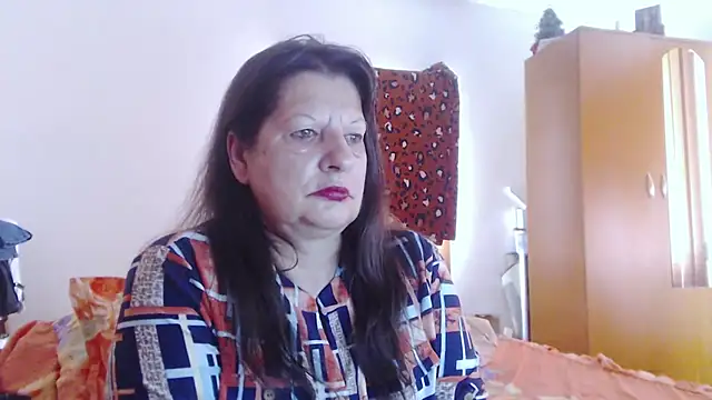 ExtasyMature stripchat live cam model