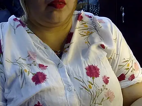 Soniya_Sha stripchat live cam model
