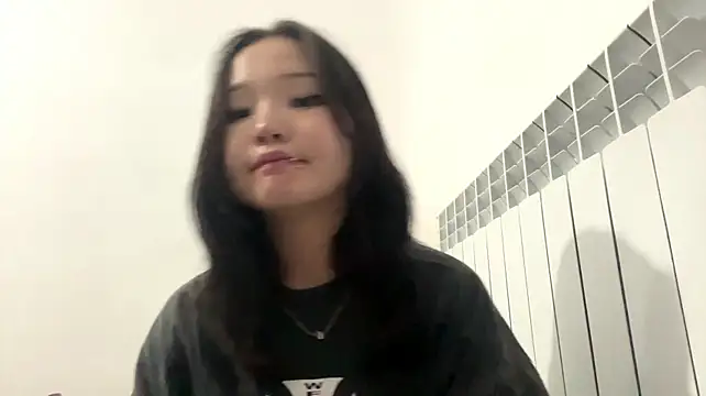KitArmelin stripchat live cam model